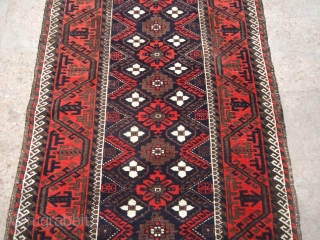 Charming Mina Khani Rug,with beautiful design,good colors and condition.very nice border.Size 4'10"*2'10".E.mail for more info.                  