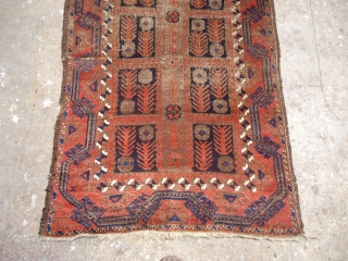 Baluch Rug with unusual design,all original condition just oxidation to black,no repair or work done,all natural colors,nice weave and age.Size 5'4"*3'11".E.mail for more info and pics.       