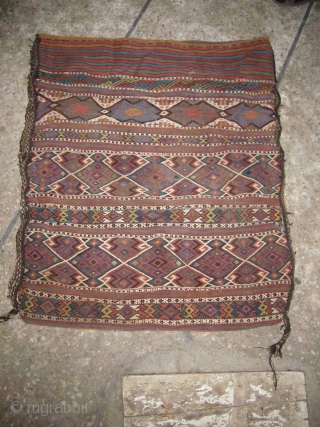 SW Persian Grain Bag ?,with original kilim backing,all good colours,very good condition,nice desigen.Size 3'6"*2'9".E.mail for more info.                