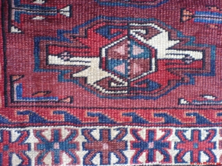 Turkmon Chuval,16 guls,good colours and condition,Very fine weaving quality.Excellent piece.                       