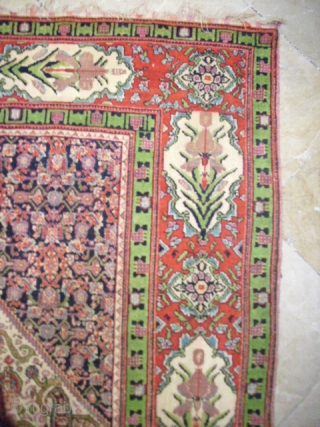 Senneh Rug,wool on silk base,beautiful colours,excellent condition and desigen,without any repair,Thin and soft like cloth.Metal rings for hanging on back.Size 6'9"*4'4".            