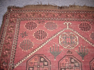 Rare Ersari Prayer Rug,with Hands motif,very rare prayer rug,not original size,cut and joined,but now in nice condition,and a beautiful size.Handwashed ready for display.          