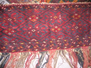 Erasri Trapping with Ekat desigen,beautiful colours,nice desigen,excellent condition,full soft lustorious pile.Size 5'5"*1'4".E.mail for more info.                  