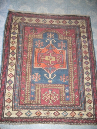 Fachralo Prayer Rug,good condition and colours,little old repair.Hand washed ready for use.E.mail for more info and pic.                