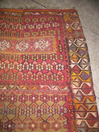 Beautiful Anatolian kilim,with good desigen,nice colours and condition,fine weave.E.mail for more info.                     