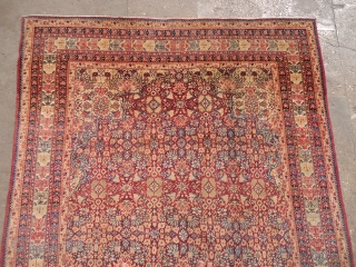 Agra Antqiue rug with noce colors and design,good condition and colors.Size 6'5"*4'1".E.mail for more info and pics.                
