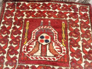 Kizil Ayak Small childs prayer rug,all good colors,beautiful desigen and very unusal,soft shiny wool,Size 3'6"*1'9".E.mail for more info and pics.             