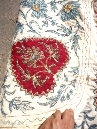 Embroided Felt Rug,all wool beautiful colors,nice desigen and good age,Good condition,Size 5'8"*3'10".E.mail for more info and pics.                