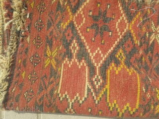 Bashir Jalor fragment with great soft shiney wool and colors,nice design.Cleab lln ready for the diapla.Size 2'9"*1'3".E.mail for more info and pics.           