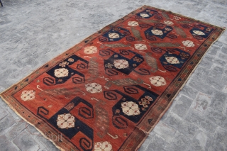 Antique Pinwheel Rug 8x5 feet                            