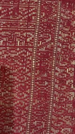 Woman’s Shoulder Cloth
Supplementary weft-weaving, weft-ikat silk, gold wrapped thread.
Palembang Province, South Sumatra, Indonesia
silk.
Circa: late 19th c.                 