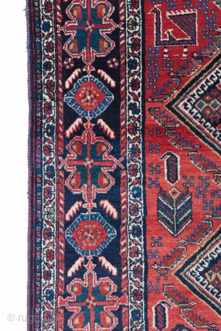 Qashgai  Rug 5.9 x 4.1 ft.                          