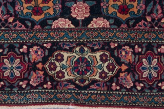  Isfahan carpet 
FT (6.9 x 4.6) M (2.06 x 1.37)                      