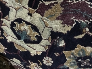 Agra carpet, Size 342	262
                             