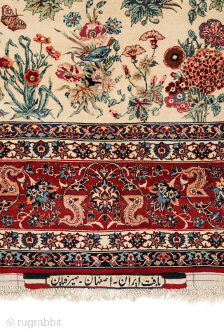 Isfahan Seirafian
Size: 2.38 X 1.48 M // 7'9'' x 4'10''Ft                       
