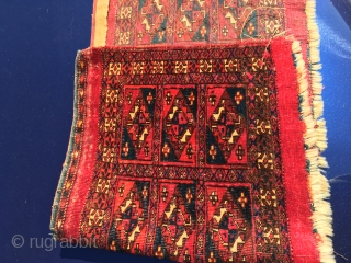 Great boarder, nice floppy feel and wool. It was washed professionally and moth proved.  Kindly, contact me directly kia@artofpersianrugs.com
Thank You!            