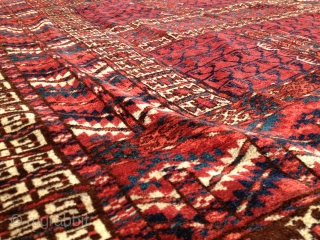 Antique rug, very nice colors and wool. It measures 4'-0" x 4'-5". If you have any questions please contact me. THANK YOU!           