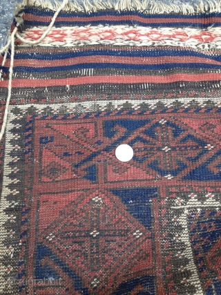 Antique Baluch scattered. Please contact me for more information.                        