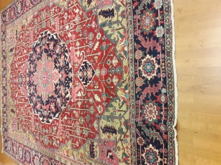 Great colors Heriz. SIZE: 10' X 12'-5". Please contact me directly by Phone 617-484-3363 or email: kia@artofpersianrugs.com                