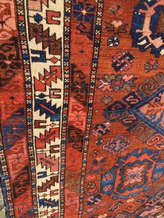 Seichur 1900 (290 cm L x 135 cm W)This rug is in very good condition, no holes or other damages, all borders remain intact. No restaurations.

       