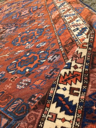 Seichur 1900 (290 cm L x 135 cm W)This rug is in very good condition, no holes or other damages, all borders remain intact. No restaurations.

       