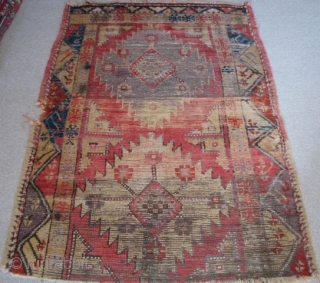 20th century fragment KONYA rug(central anatolia)
size : 149cm x 101cm,,4.88ft x 3.31ft.To visit my other collections, https://www.etsy.com/your/shops/KILIMSE
                