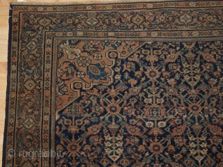 Antique Persian Faraghan rug of the garden shrub design with a single medallion.

 4th quarter 19th century.

Size: 6ft 7in x 4ft 4in (200 x 132cm).

 This is a very good example of  ...