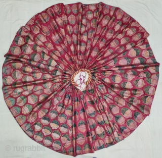 A Rare Brocade Ghaghra (Skirt) , Pan-Buta (Betel Leaf)Pattern, From Deccan Region Of South India. India. 
c.1850-1870.
Its size is L-85cm, Circle about 900cm(20220106_125654).           
