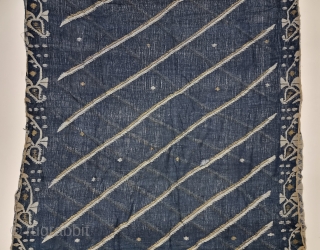 Nilambari Dhakai Jamdani Saree Indigo blue Natural Colour, Cotton with Real Zari weaving From Dhaka District, Bangladesh. India. Jamdani was originally known as Dhakai named after the city of Dhaka, 

Jamdani is  ...