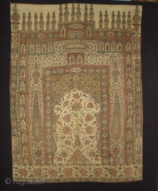 Kalamkari of Jainamaz style, From Msulipatam,Andhra Pradesh,India.Made for Persian Market,C.1835.Hand spurn cotton,Natural Dyes.Its size is 90cmX120cm(DSC01906 New).                