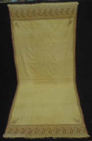 Highly Afgan or Sikh Period Jamawar Long Shawl From Kashmir, India.C.1750.Its Size is 130cmx320cm. Its condition is very good(DSC03848 New).

             