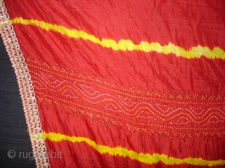 Tie and Dye Silk Odhani(Bandhani)From Kutch Region,Gujarat,India,19th c.Condition is good.Its size is 140cmx170cm(DSC08093New).                    