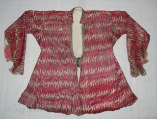 Ikat Mashru costume From Deccan, India. This Mashru weaving done in Deccan,Probably Hyderabad South India, Its Silk And Cotton Ikat with Stripes.Its size is L-62cm,W55cm,S-14cmX48cm(DSC04465 New).       