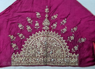 Ceremonial Head Cover(Musser), Karchob Embroidery(Real Gold And Silver Threads) On Gajji silk from Gujarat. C.1875-1900.Its size is 51cmX108cm(20220203_153754).                