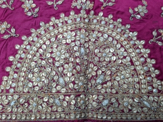 Ceremonial Head Cover(Musser), Karchob Embroidery(Real Gold And Silver Threads) On Gajji silk from Gujarat. C.1875-1900.Its size is 51cmX108cm(20220203_153754).                