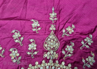 Ceremonial Head Cover(Musser), Karchob Embroidery(Real Gold And Silver Threads) On Gajji silk from Gujarat. C.1875-1900.Its size is 51cmX108cm(20220203_153754).                