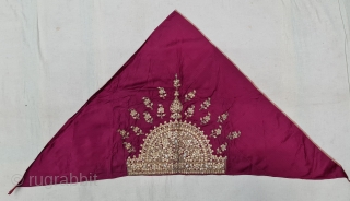 Ceremonial Head Cover(Musser), Karchob Embroidery(Real Gold And Silver Threads) On Gajji silk from Gujarat. C.1875-1900.Its size is 51cmX108cm(20220203_153754).                