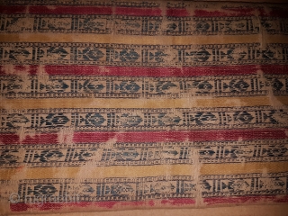 Finest Weaving of Mashru Fragment.From Kutch Gujarat India.Cotton and Slik weaving.C.1750.Its size is 14cmX30cm.Very Rare kind of Mashru Fragment(170542 New).             