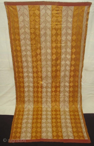 Phulkari From West(Pakistan)Punjab. India.known As Chawal(Rice)Buti Bagh,With Rare influence of Lahariya Design in Chawal Buti(DSC03956 New).                 