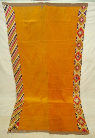 Phulkari From West(Pakistan)Punjab. India.known As Vari-Da-Bagh ,With Rare influence of two Different Design of Panch Rangi Side Borders(DSC04761 New).              