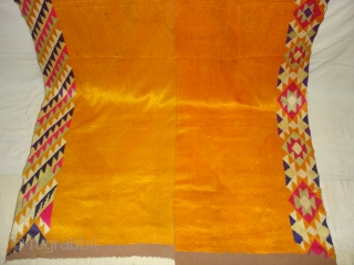 Phulkari From West(Pakistan)Punjab. India.known As Vari-Da-Bagh ,With Rare influence of two Different Design of Panch Rangi Side Borders(DSC04761 New).              