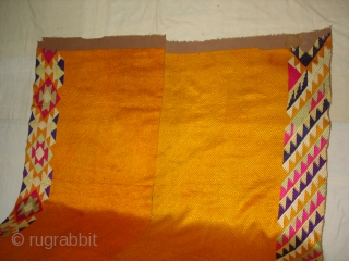 Phulkari From West(Pakistan)Punjab. India.known As Vari-Da-Bagh ,With Rare influence of two Different Design of Panch Rangi Side Borders(DSC04761 New).              