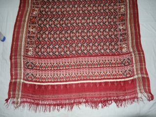 Patola Dupatta,Silk Double Ikat. Probably Patan Gujarat.India.This Patola Uses one of the most Rarely found designs.That of the Pipal leaf,known as Pan Bhat. This Rarely repeating pattern is combined with borders of  ...