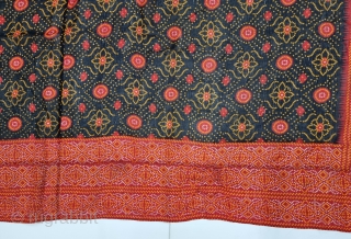 An Very Rare Ceremonial Tie and Dye Odhani (Dupatta). Tie and Dye Work on the Muslin Cotton with natural Dyes. From the Jamnagar  Region of Gujarat, India.  
C.1875-1900. 
Its size is 155cmX180cm (20230209_172447).   