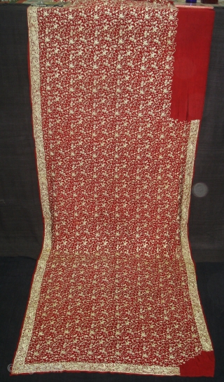 Chakla-Chakli no Garo,Parsi Gara Sari From Surat Gujarat India.This kind of Sari's were embroidered by Chinese artisans in the town of Surat in Gujarat for the Parsi women of that region.The Parsi's  ...