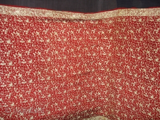 Chakla-Chakli no Garo,Parsi Gara Sari From Surat Gujarat India.This kind of Sari's were embroidered by Chinese artisans in the town of Surat in Gujarat for the Parsi women of that region.The Parsi's  ...