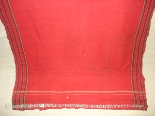 Temple Sari From Orissa, an eastern state India,on the Bay of Bengal.Sari is made of red cotton bordered by black stripes,the plain weave supplemented by bands of both warp and weft.Its size  ...