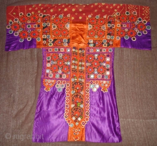 Embroidered Blouse-Front(Gaj)From Nindo Shehr,Sindh Provision of Pakistan. India.silk lined with cotton,silk embroidery with mirrors(DSC04148 New).                  