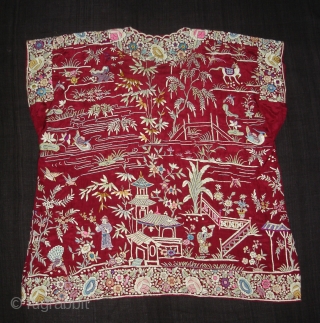 Cheena-Cheeni no Jhablo,Parsi Jhabla(Blouse)From Surat Gujarat India.This kind of Jhabla's were embroidered by Chinese artisans in the town of Surat in Gujarat for the Parsi women of that region.The Parsi's are a  ...