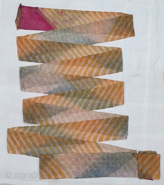Muslin turban cloth tie-dyed in multiple colours in lahariya (wave) style, From Sekhawati District Rajasthan. India. c.1900. Its size is near by 6 to 8 miters(20200222_190633).
       